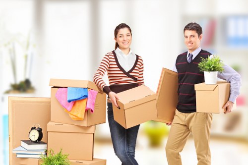 Removal van service in Wimbledon with professional moving support